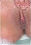 sexfoto: sperma - Sidderend van geilheid pompt Ina hardtrillende dildo...