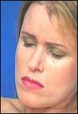 sexfoto: sperma - Met haar nagels in haar dijen voelt deze gretige...
